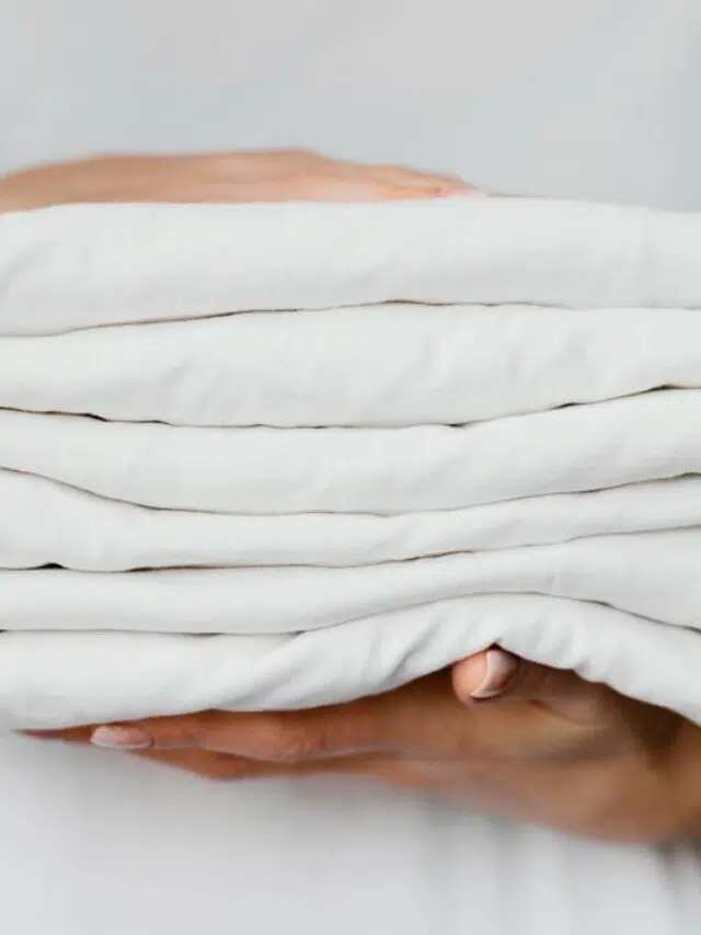 Como limpar roupa branca encardida
